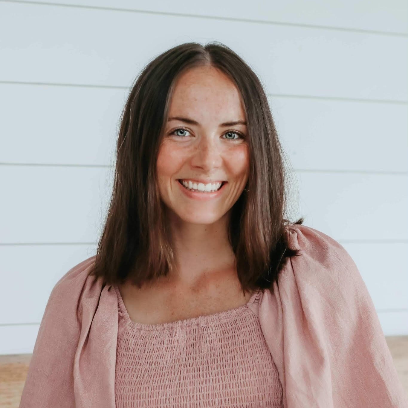 Emma Headshot 1